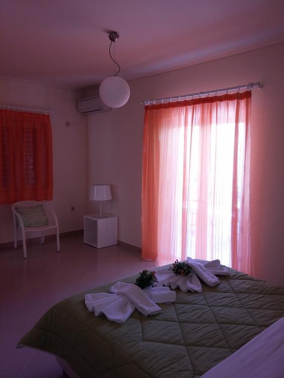 Villa Muses Poros Town Pokoj fotografie